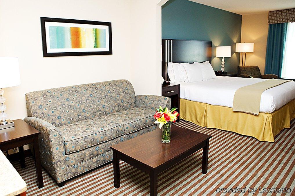 Holiday Inn Express & Suites Youngstown West I 80, An Ihg Hotel Номер фото