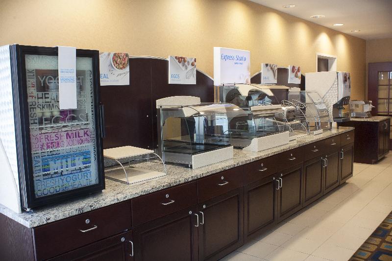 Holiday Inn Express & Suites Youngstown West I 80, An Ihg Hotel Экстерьер фото